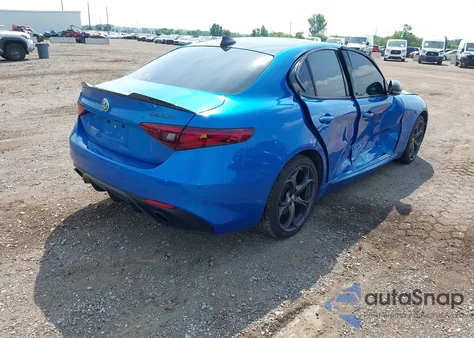 2019 Alfa Romeo Giulia Ti Sport Awd из США, поврежденный, VIN ZARFANBN4K7608293